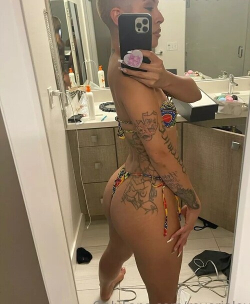 Reverielove Nude Leaked Onlyfans Photo Reverielove Nude Leaked Onlyfans Photo