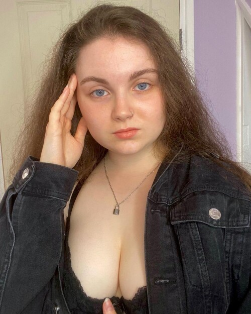 bustybritishbrunette - bustybritishteen - l1lburrito - xsarahlbx Nude Leaked Onlyfans Photo bustybritishbrunette - bustybritishteen - l1lburrito - xsarahlbx Nude Leaked Onlyfans Photo
