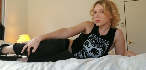 Blondie Blooms / Blondie Tokes Nude Leaked Onlyfans Photo Blondie Blooms / Blondie Tokes Nude Leaked Onlyfans Photo
