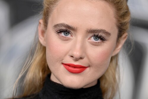 Kathryn Newton Photo 4