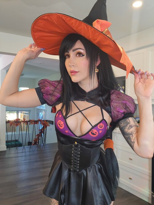 witch-selfie-6.md.jpg