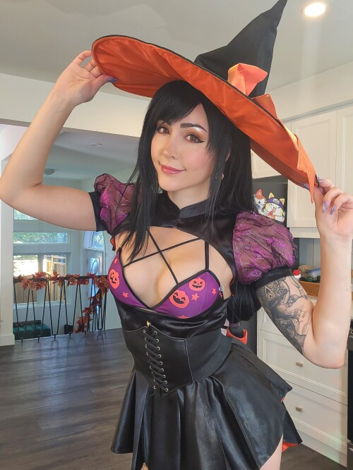 witch selfie (7)